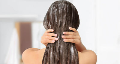 Comment hydrater ses cheveux naturellement (sans silicone) - Piuma Bianca